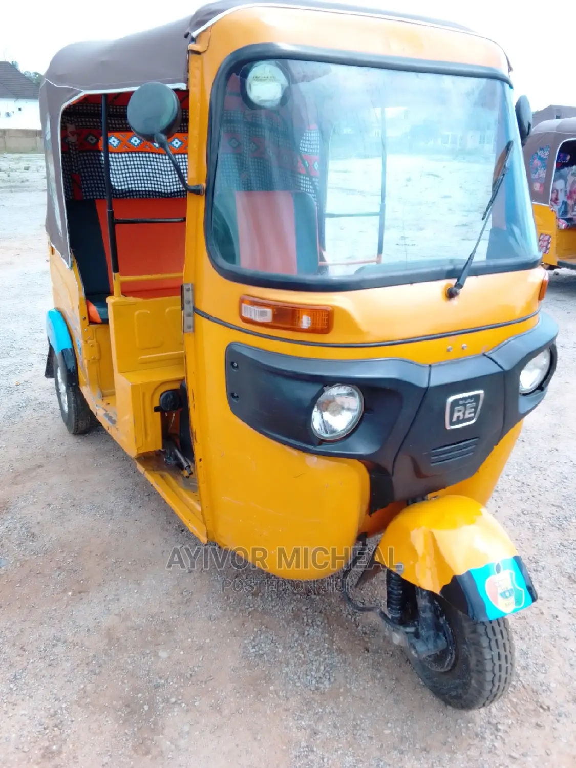 Bajaj RE 2021 Yellow