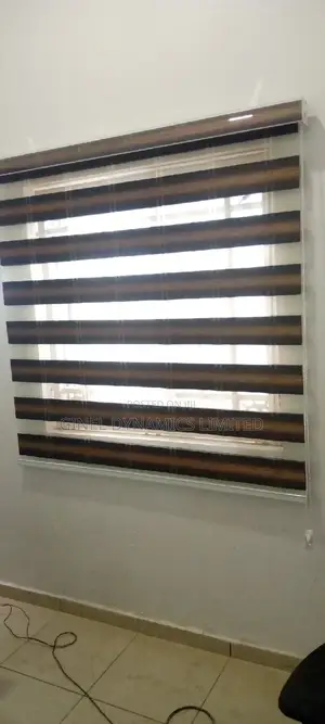 High Quality Window Blinds (Free Delivery)