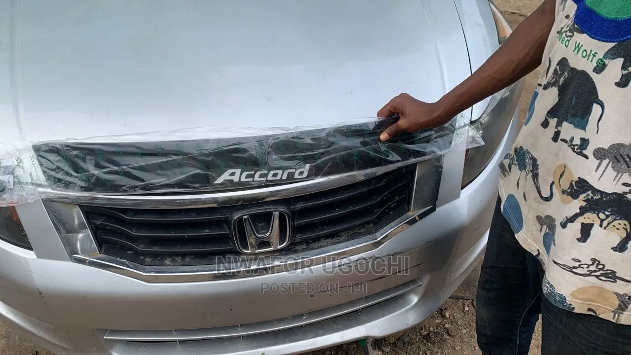 Bonnet Shade for 2008-2012 Accord