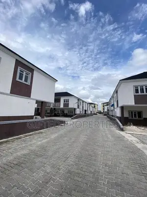 Furnished 4bdrm Duplex in Sun City Estate Port for rent