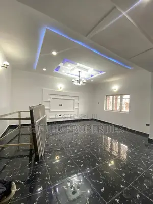 Furnished 4bdrm Duplex in Sun City Estate Port for rent