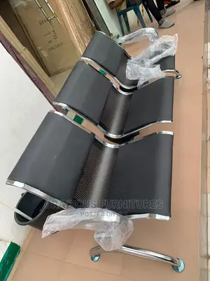 Waiting Airport Seat 3in 1
