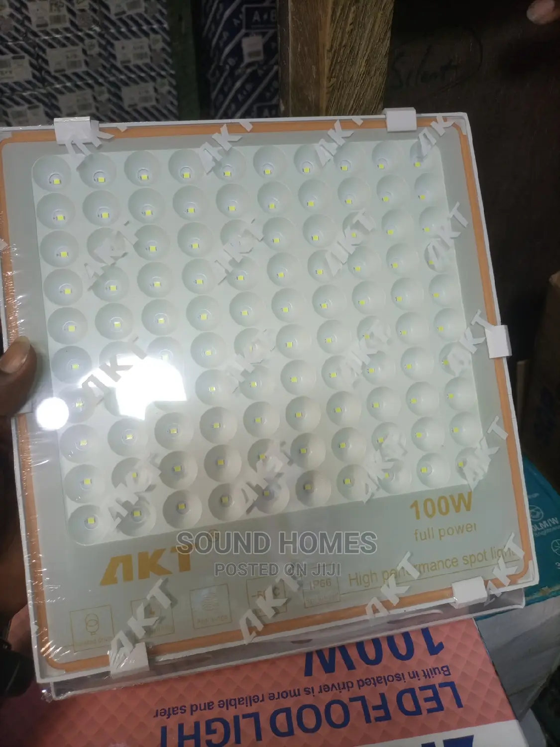100w Akt Floodlight