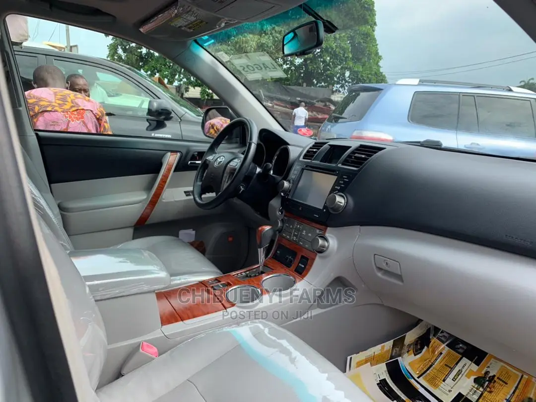 Toyota Highlander Limited 2009 Silver