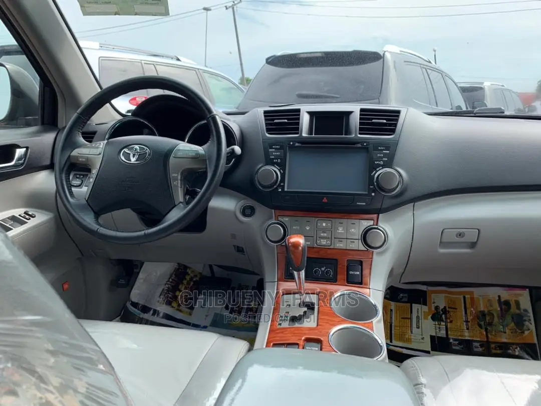 Toyota Highlander Limited 2009 Silver