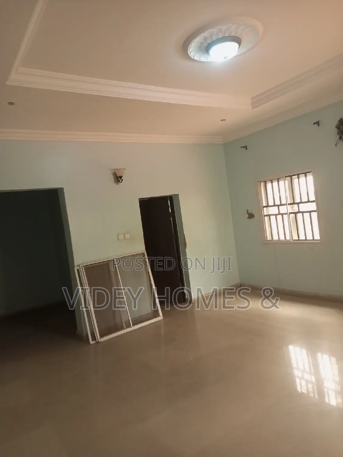 5bdrm Duplex in Vision Court Estate, Apo District for rent