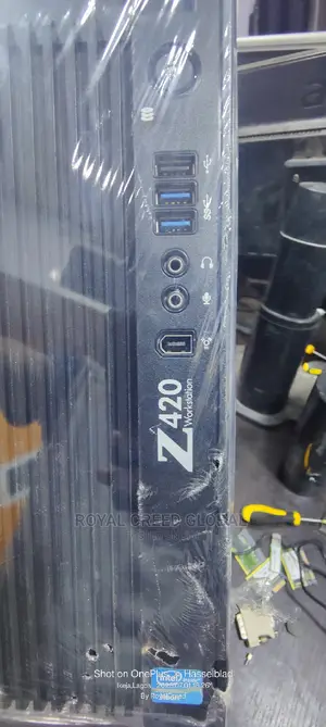 Desktop Computer HP Z420 64GB Intel Xeon HDD+SSD 2T