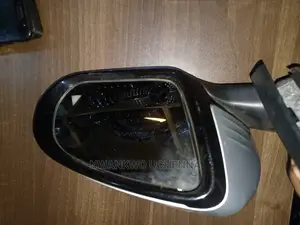 Sidemirror for Lasted Model Benz