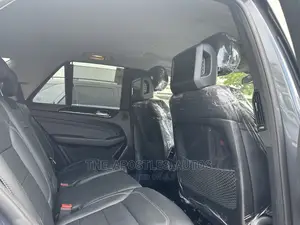 Mercedes-Benz M Class ML550 4MATIC 4dr SUV AWD (4.7L 8cyl Turbo 7A)