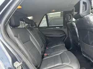 Mercedes-Benz M Class ML550 4MATIC 4dr SUV AWD (4.7L 8cyl Turbo 7A)