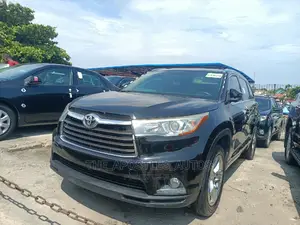 Toyota Highlander 2015 Black