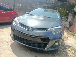 Toyota Corolla 2015 Gray