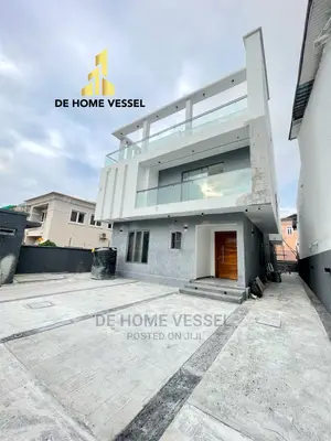 5bdrm Duplex in Lekki Phase 1 for sale