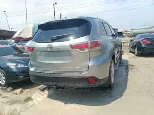 Toyota Highlander 2015 Gray