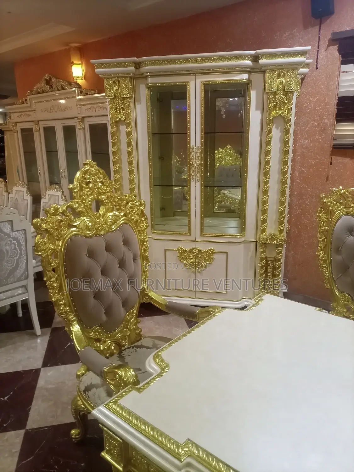 High Quality 8 Set Turkey Sofa