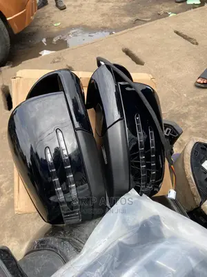 Mercedes Benz Side Mirrors Are Available