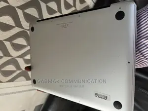 Laptop Apple MacBook 2012 8GB Intel Core I5 HDD 500GB