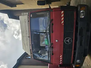 7.5 Tons Truck for Relocation Hullage. Nationwide Cover!