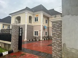 5bdrm Duplex in Lokogoma for sale