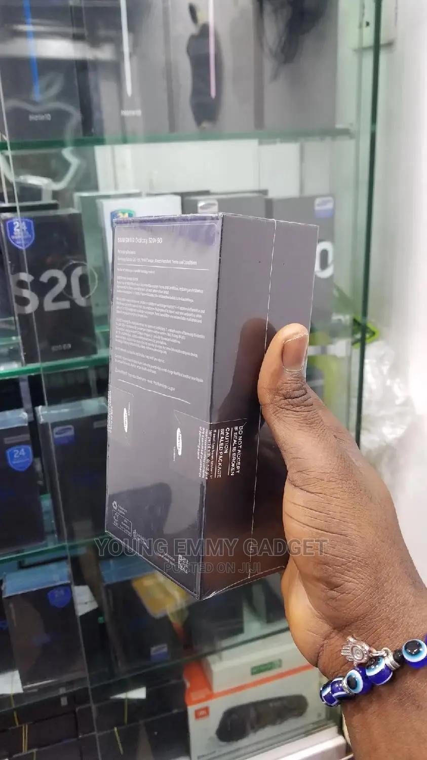 New Samsung Galaxy S20+ 5G 128 GB Black