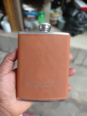 Hip Flask Refillable Portable Drink Bottle