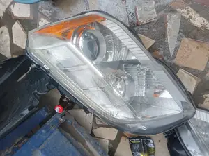 GLK 2012 Set of Non Charger Head Light