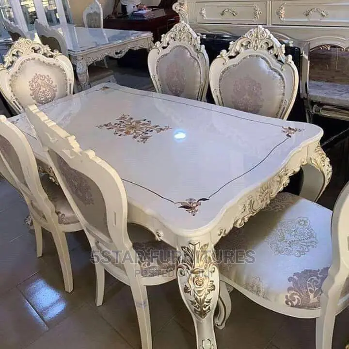 Royal Dinning Set