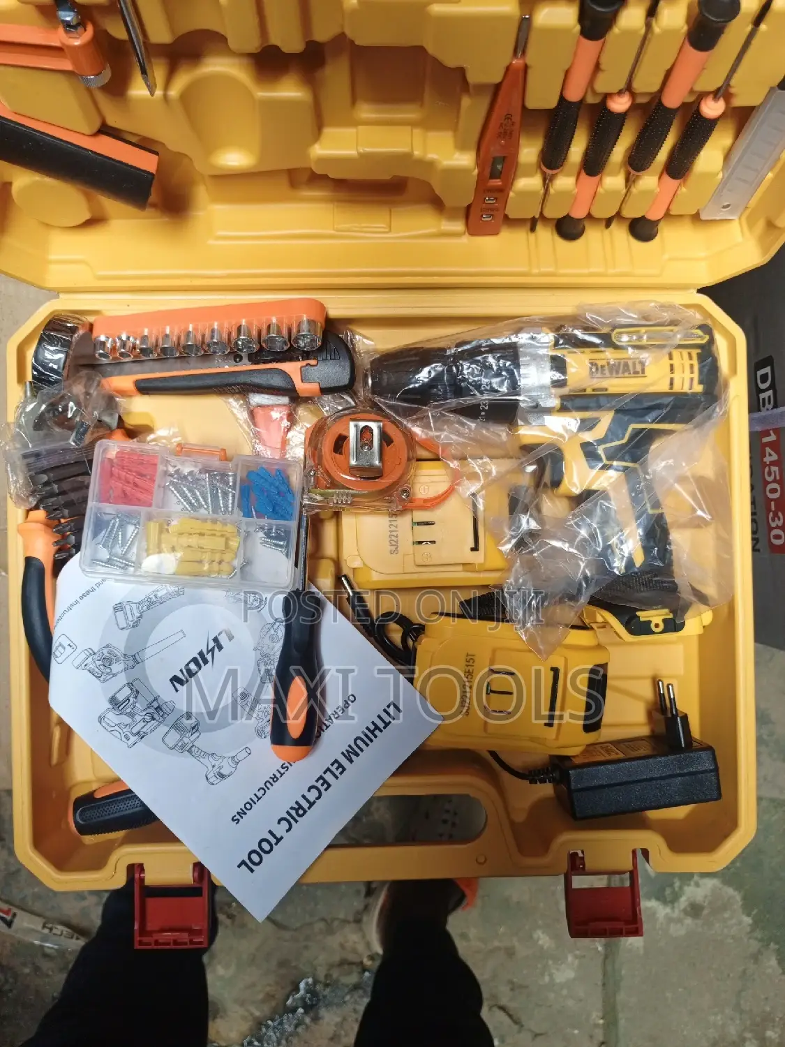 Dewalt Screw Machine