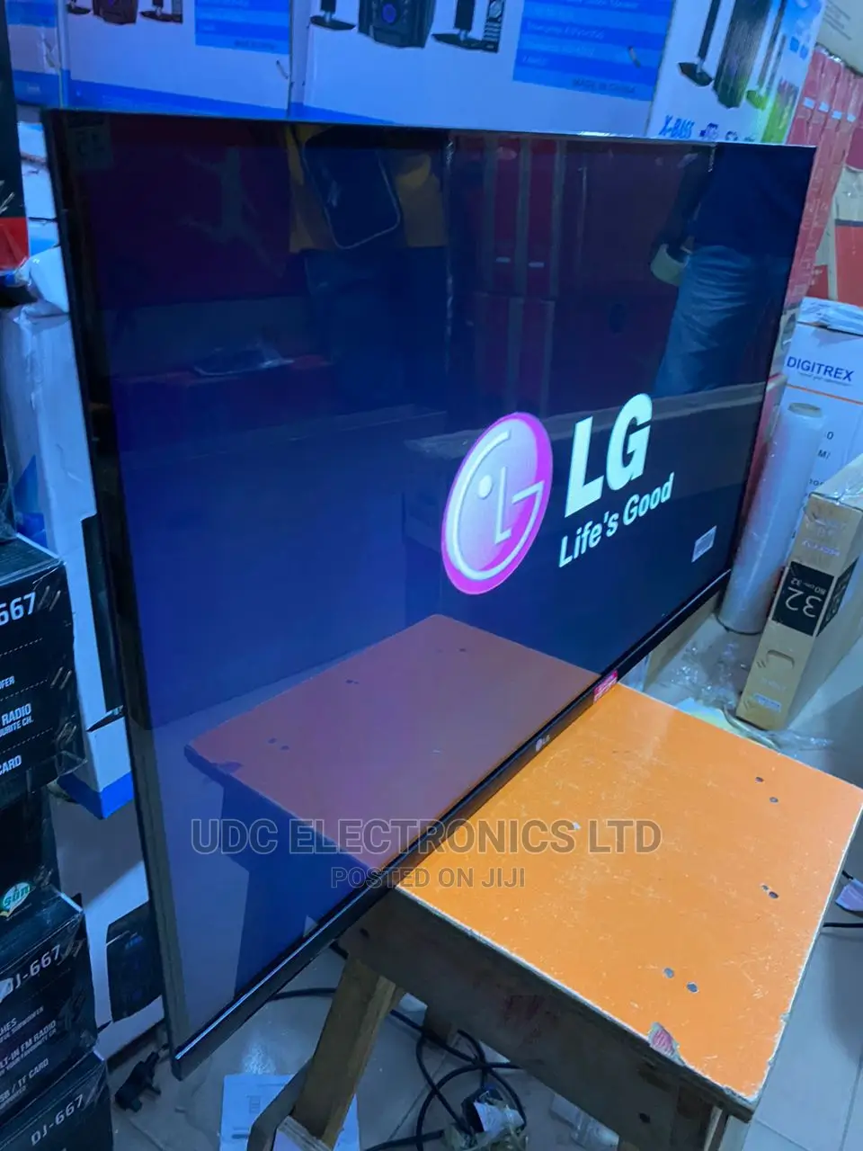 LG 32 Inches Frameless Android Smart TV