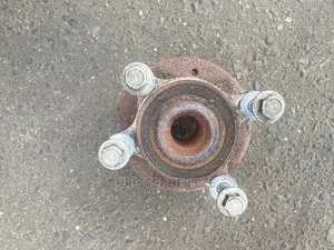 Ford Edge Back Hub 2011 2012 2013 2014
