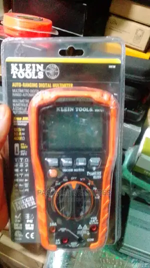 Auto Ranging Digital Multimeter