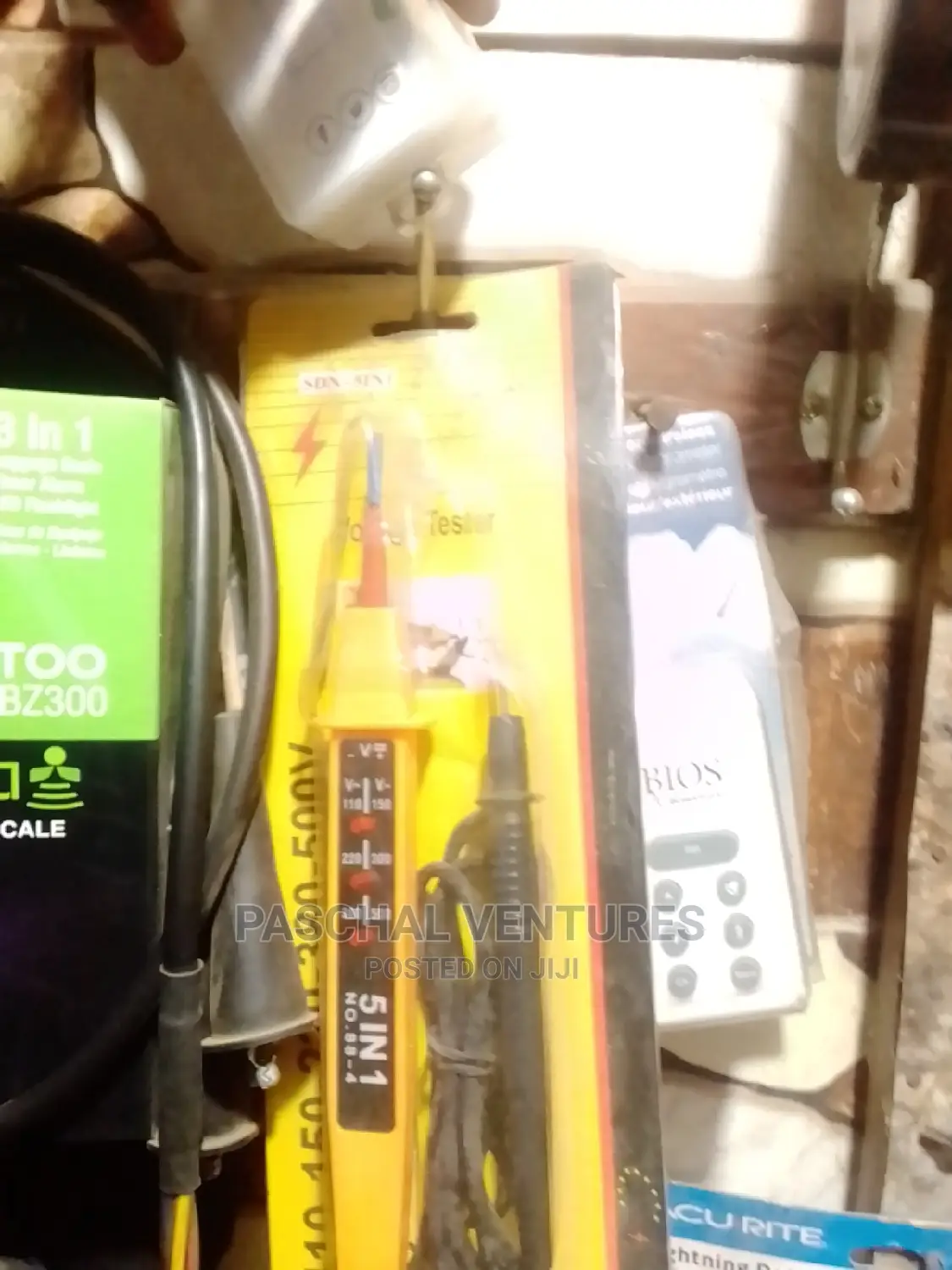 Voltage Tester