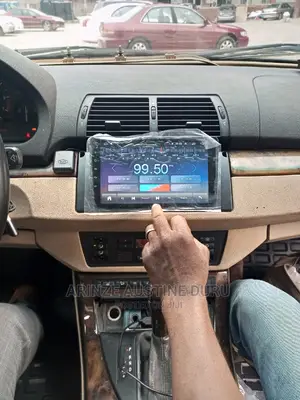 Photo - BMW X5 E53 Android Multimedia Player