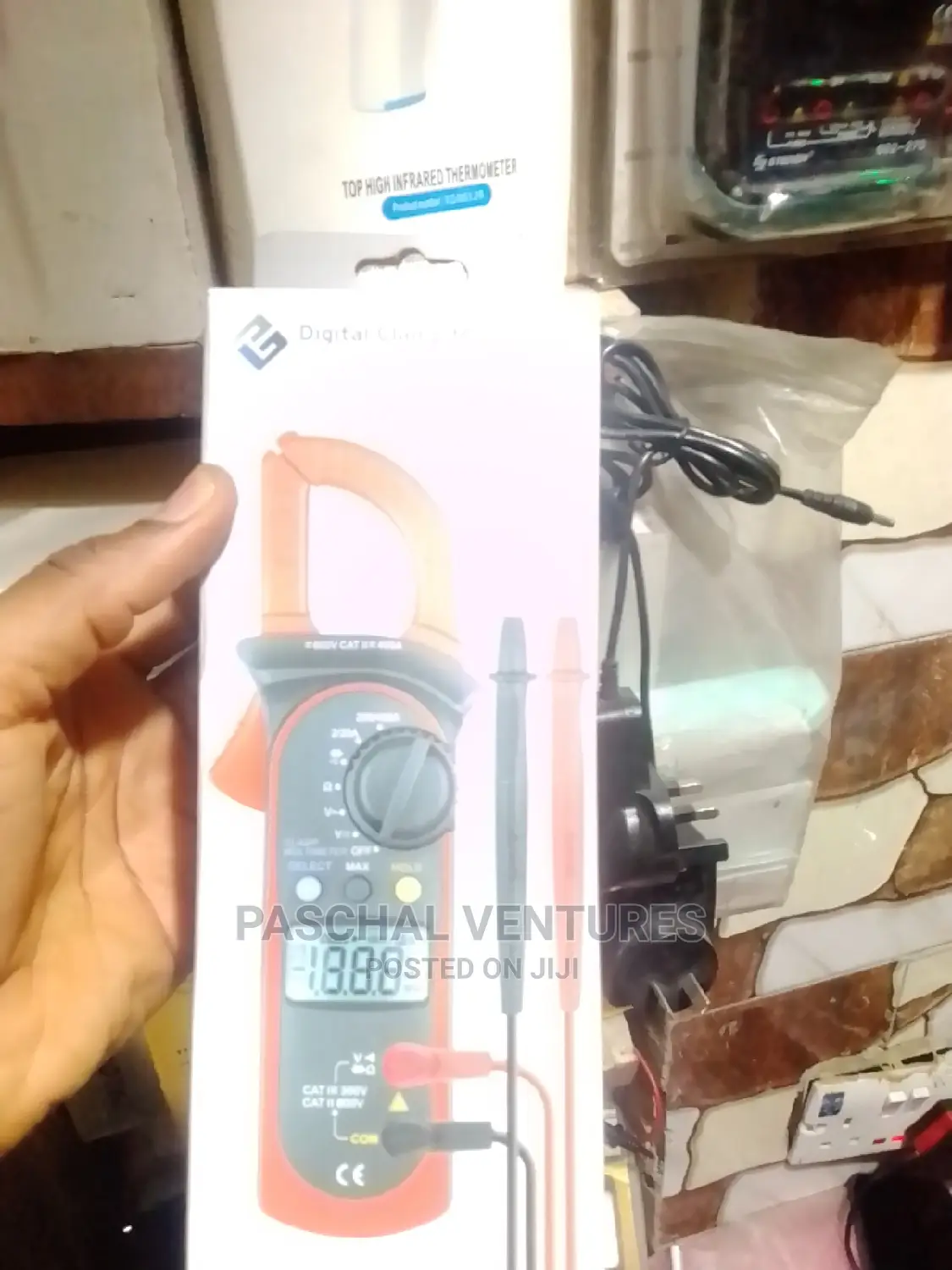 Digital Clamp Multimeter