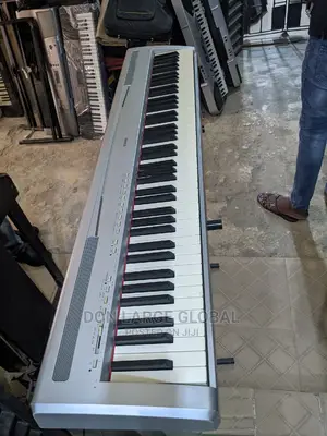 Yamaha P-95 Piano With Weighted Keys