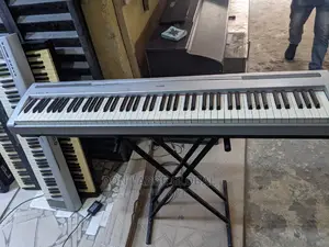 Yamaha P-95 Piano With Weighted Keys