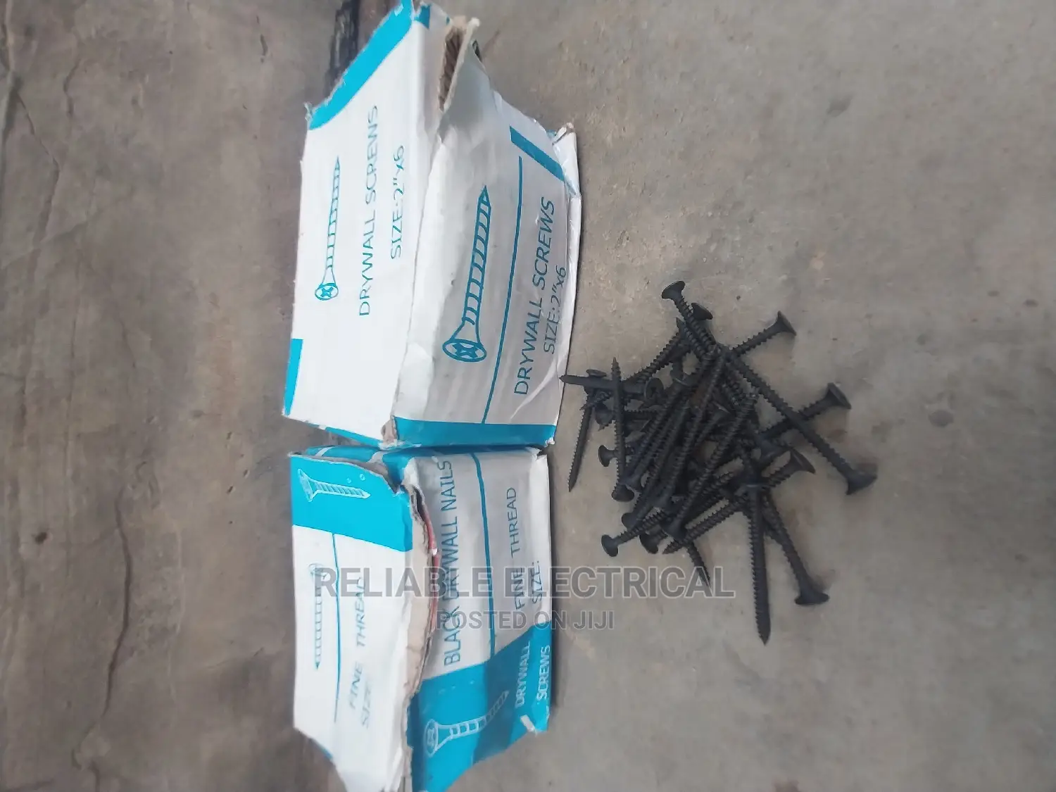 2 Inches Black Tapping Screw