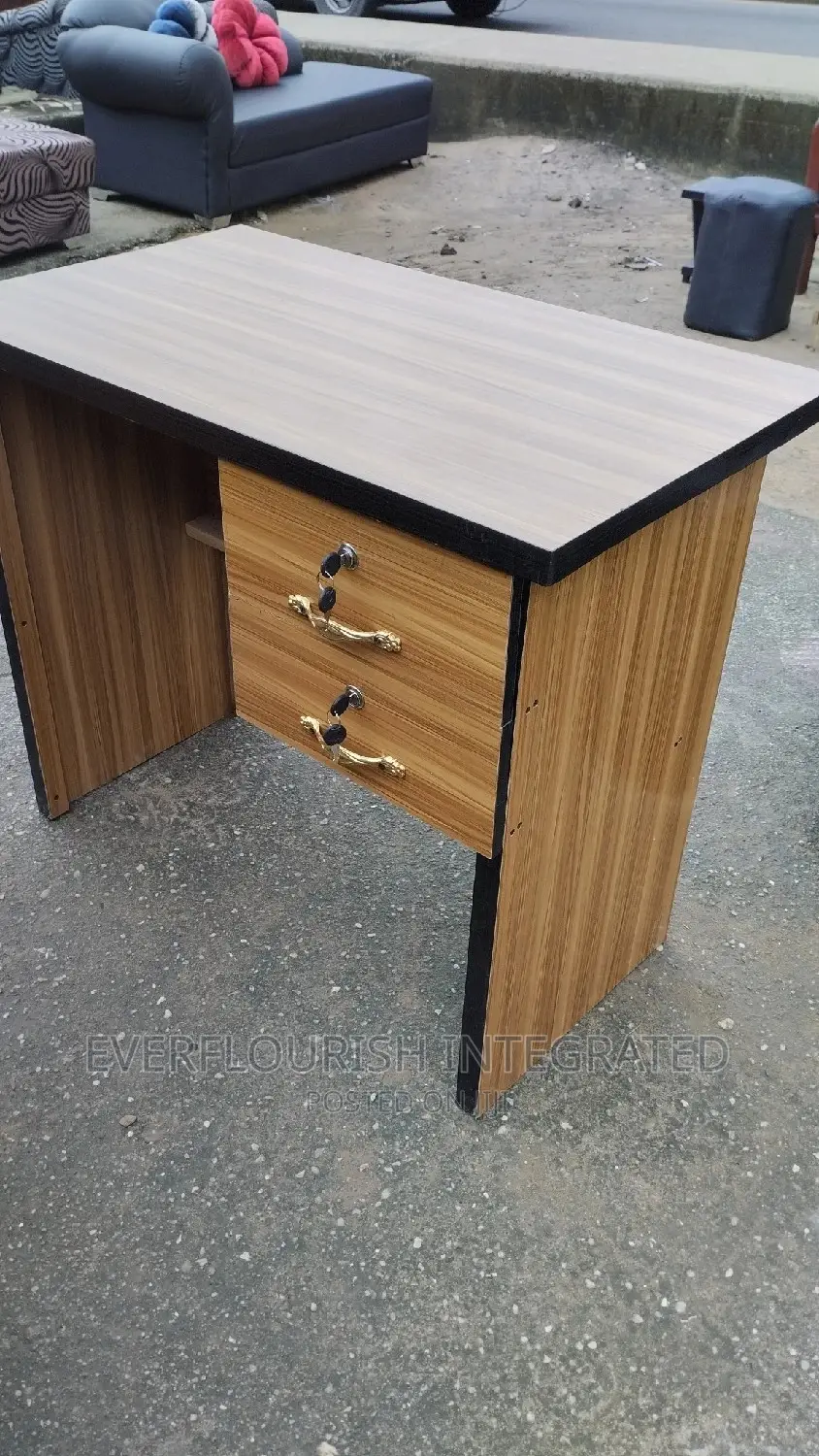Office Table 3ft