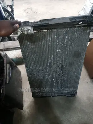 Condenser E90 010