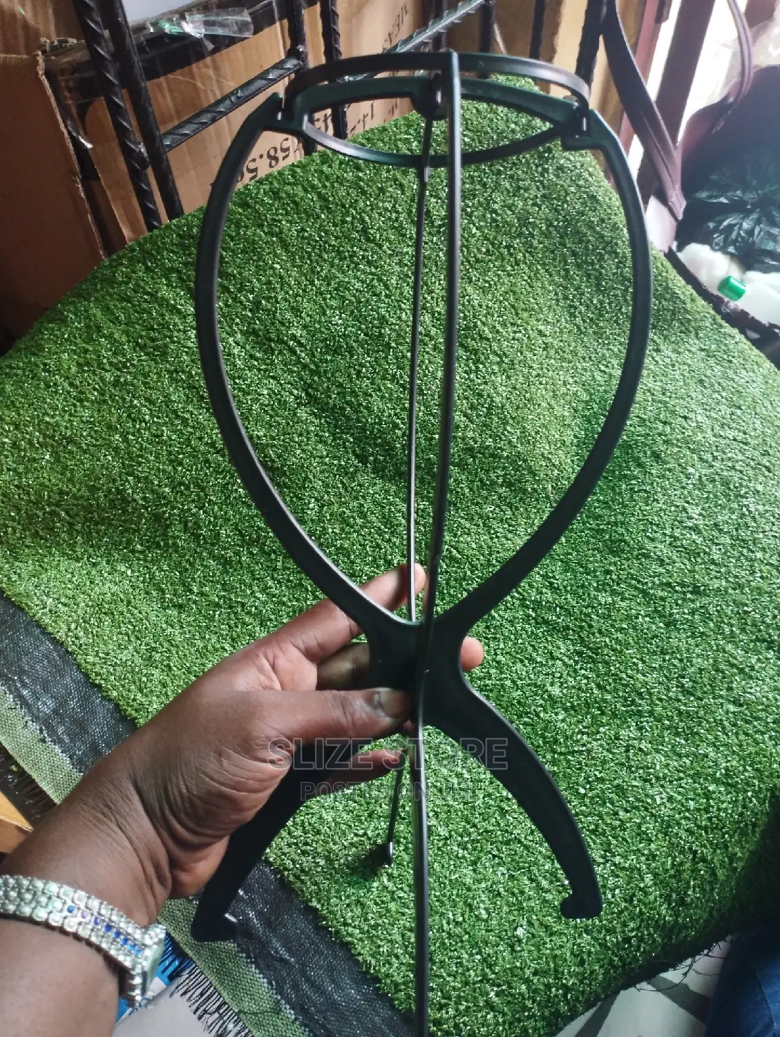 Foldable Wig Stand