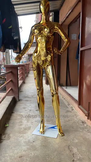Size 8 Body Gold Chrome Egg Face Dummy