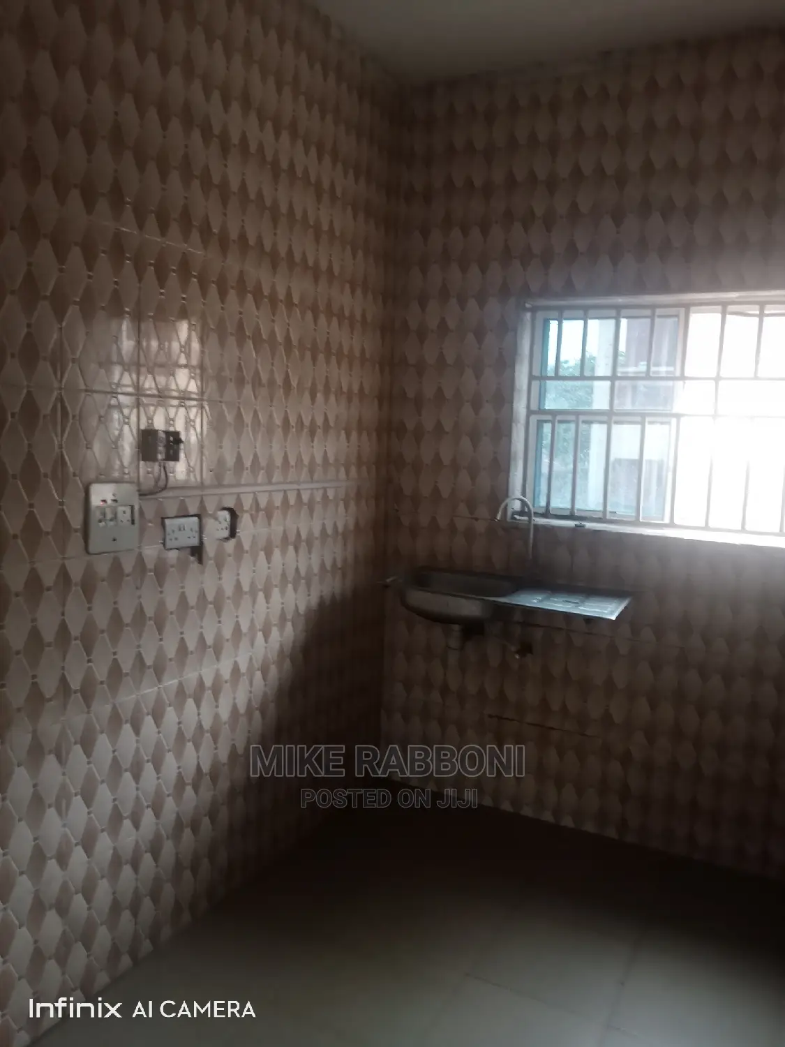 2bdrm Block of Flats in G.R.A, Enugu for rent