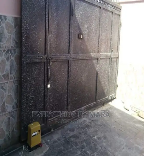 Automatic Sliding Remote Gate