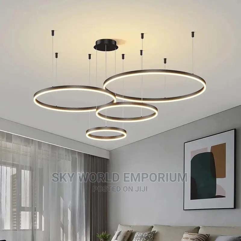 4 Rings Chandelier