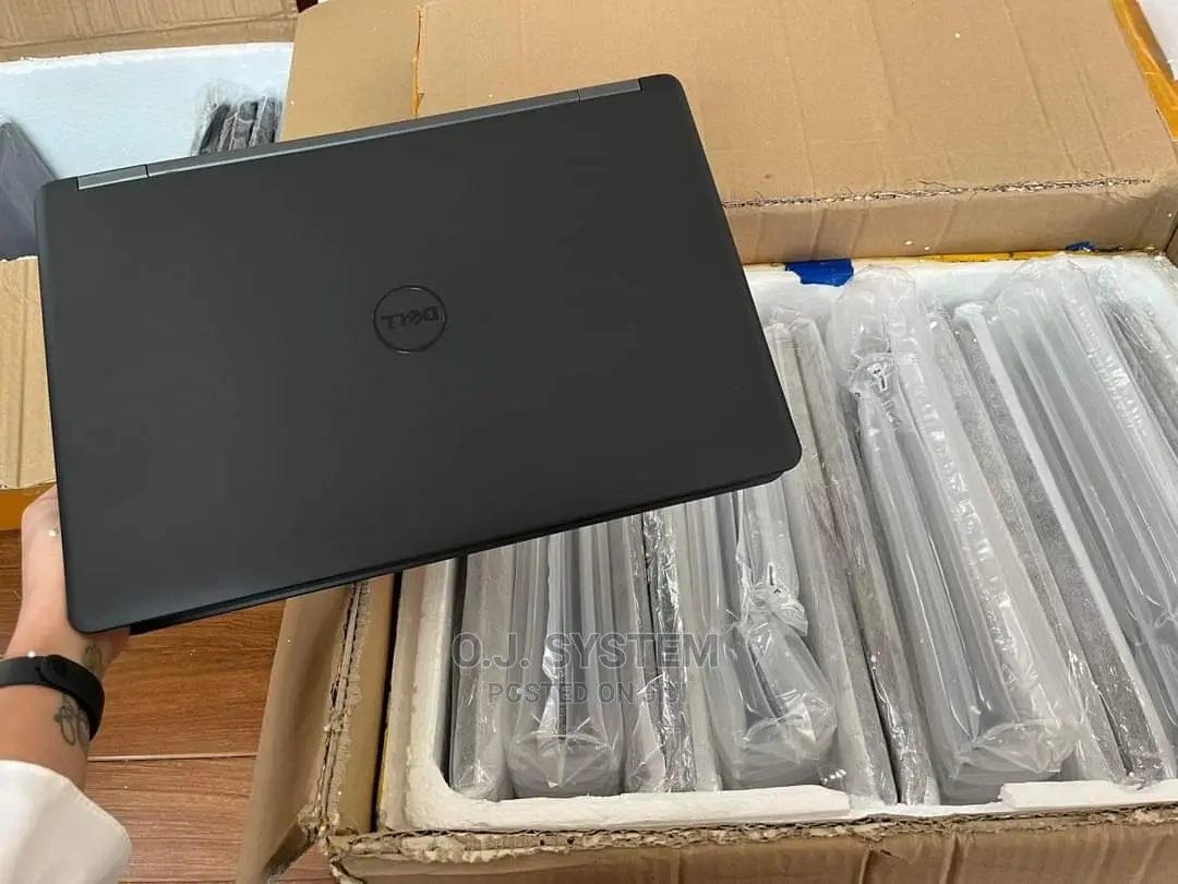 Laptop Dell Latitude E7450 8GB Intel Core I5 HDD+SSD 500GB
