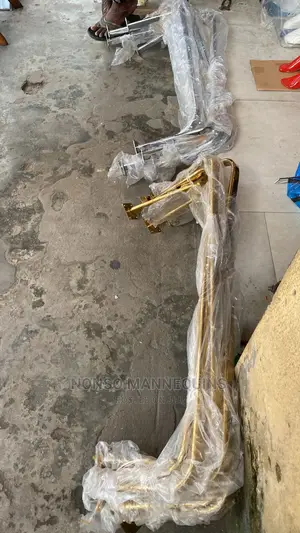 4 Feets Wide U Shape Gold Wall Hangers