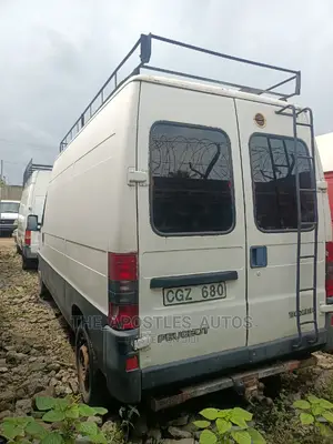 Peugeot Boxer 2005 White