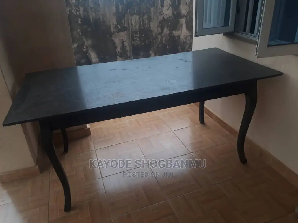 Strong Dining Table.