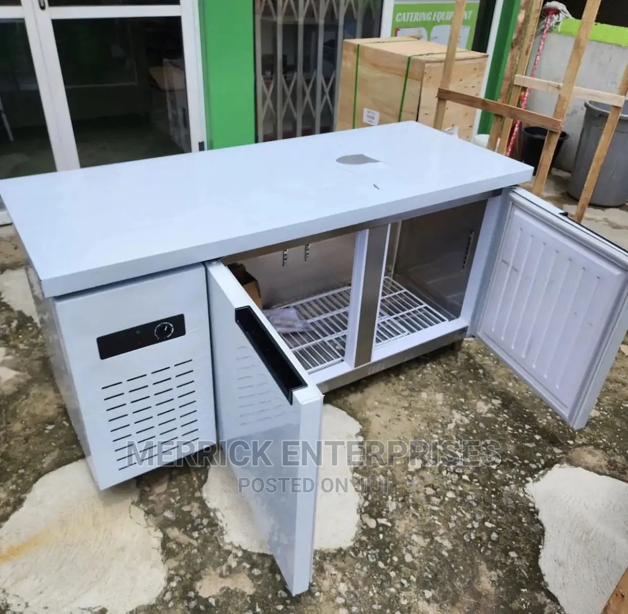 Under Bar Freezer 6feet