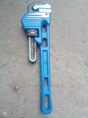 Pipe Wrench 12 Inches